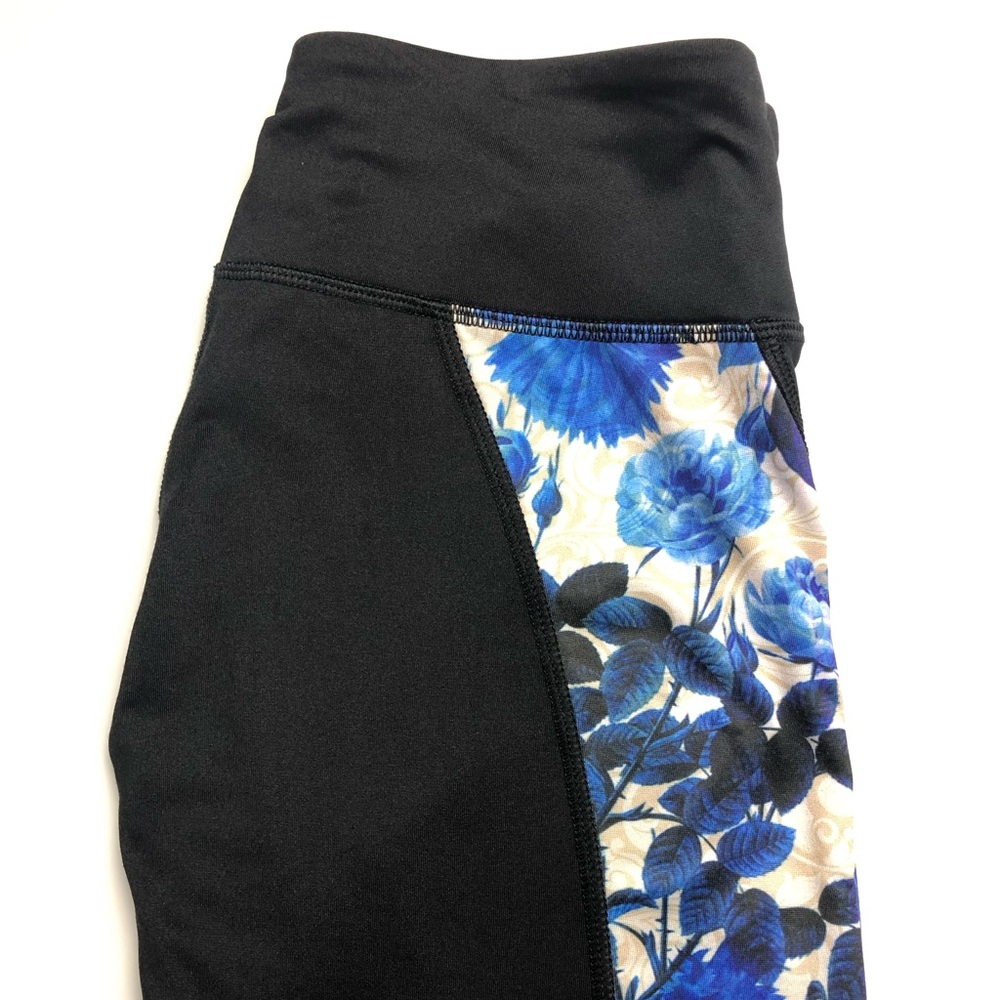 LuLaRoe Jade Capri Athletic Leggings